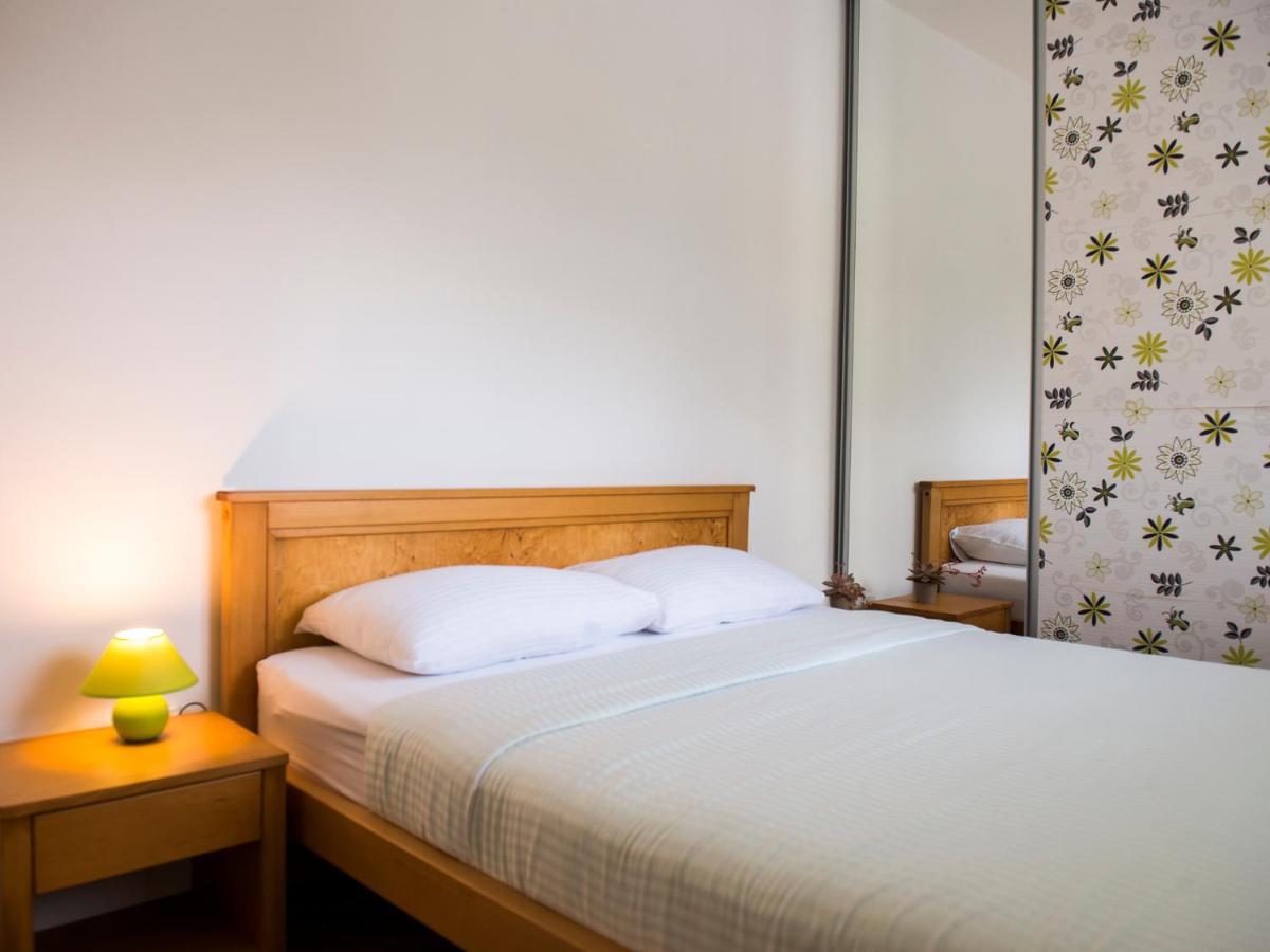 Green Home Apartments Kotor Bagian luar foto