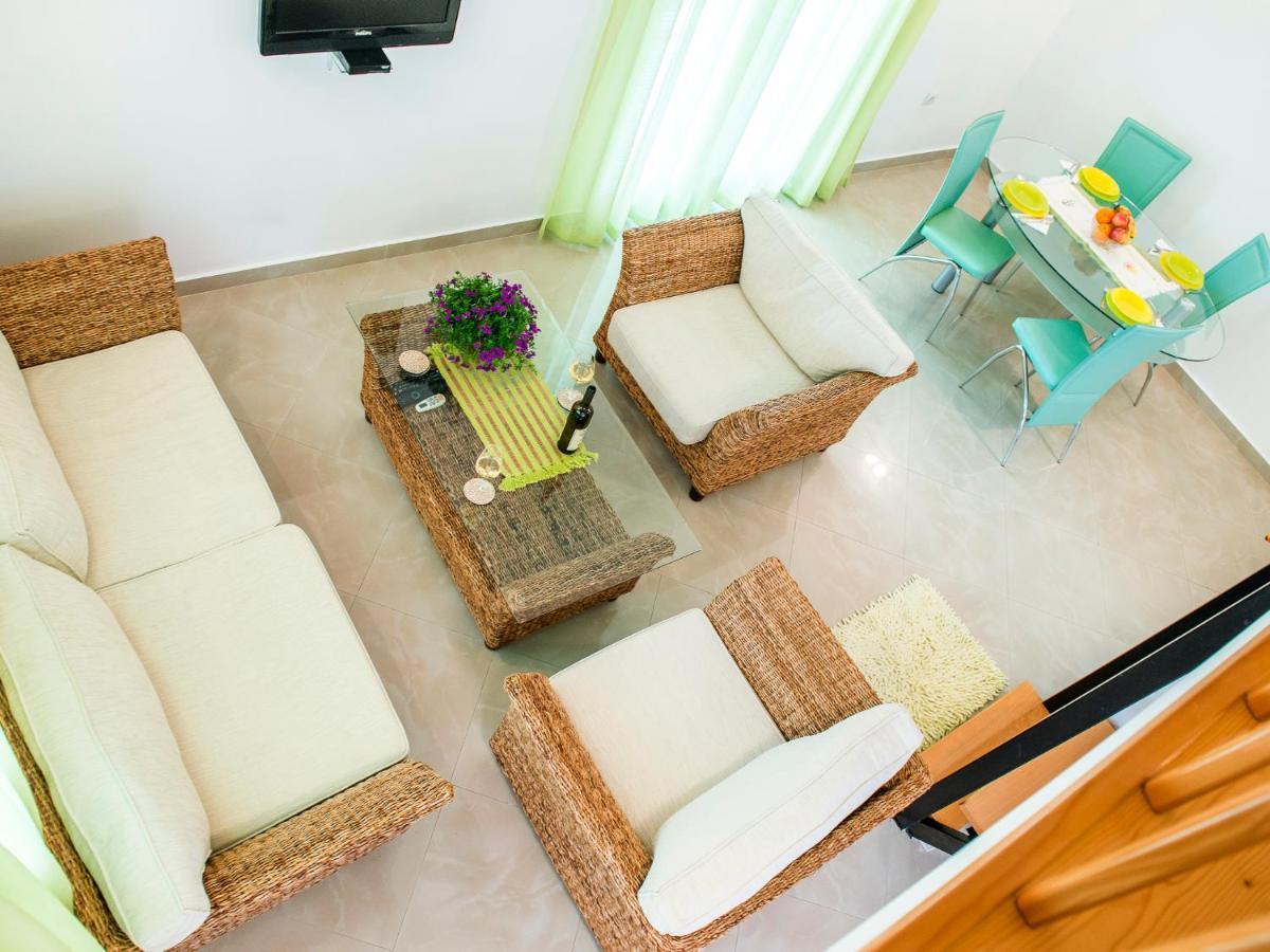 Green Home Apartments Kotor Bagian luar foto