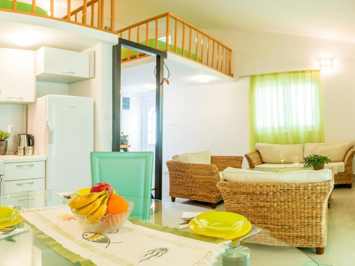 Green Home Apartments Kotor Bagian luar foto