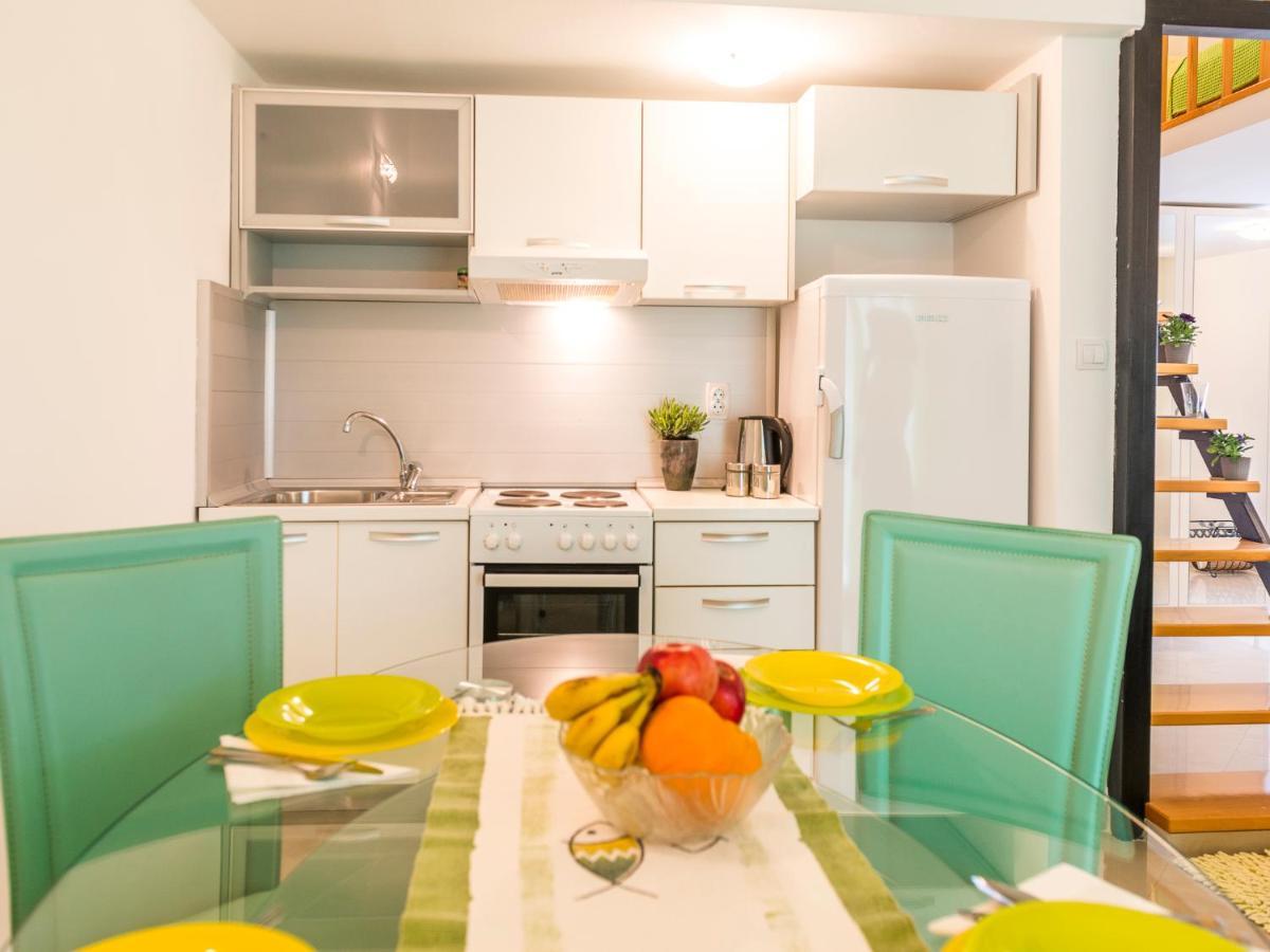 Green Home Apartments Kotor Bagian luar foto