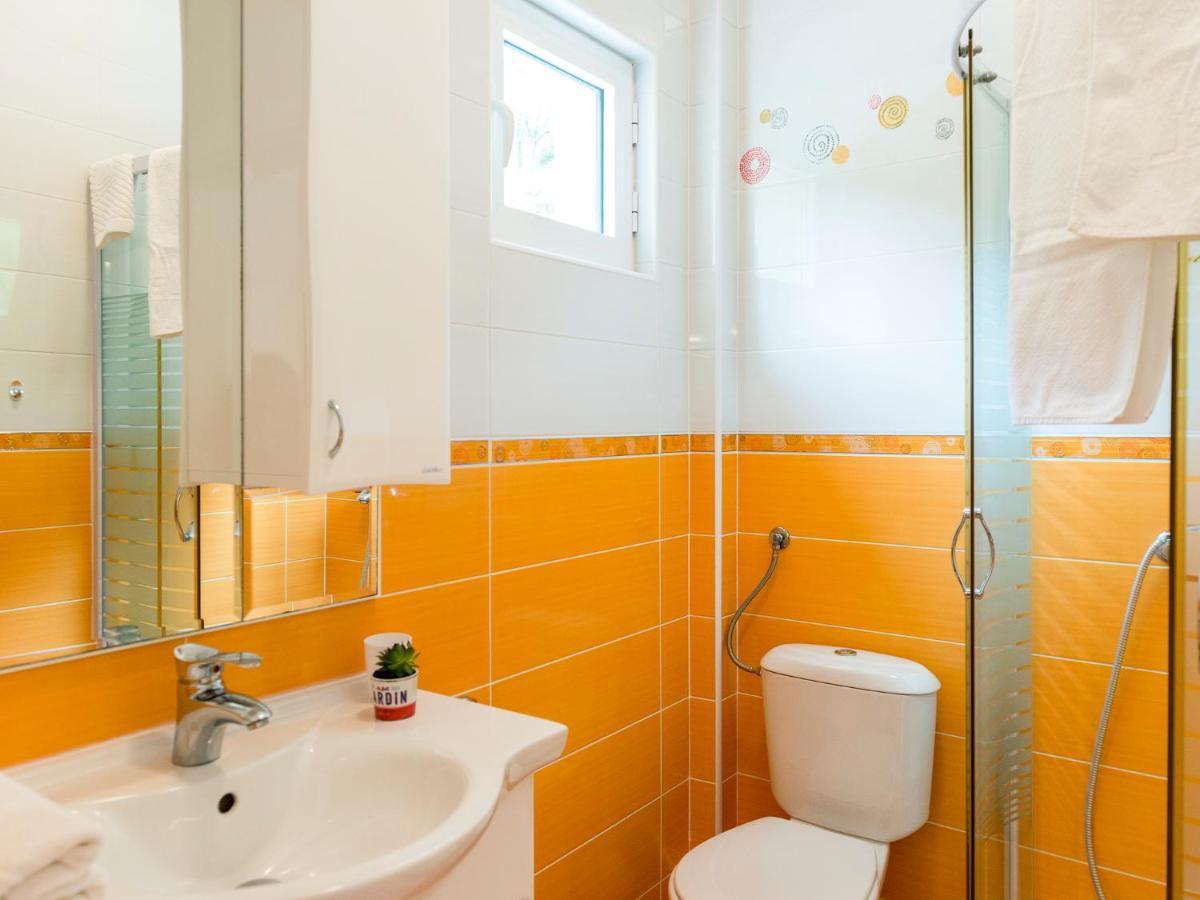 Green Home Apartments Kotor Bagian luar foto