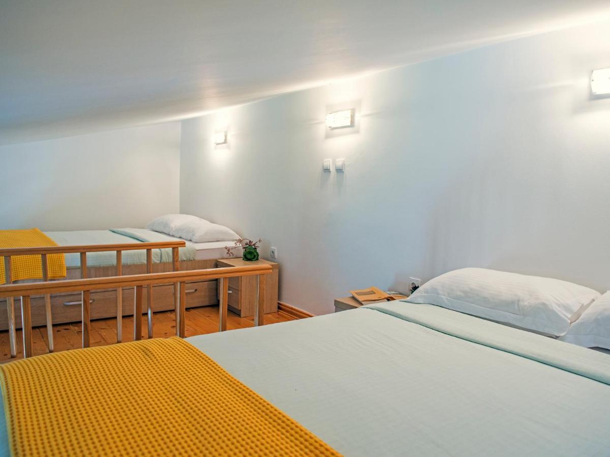 Green Home Apartments Kotor Bagian luar foto